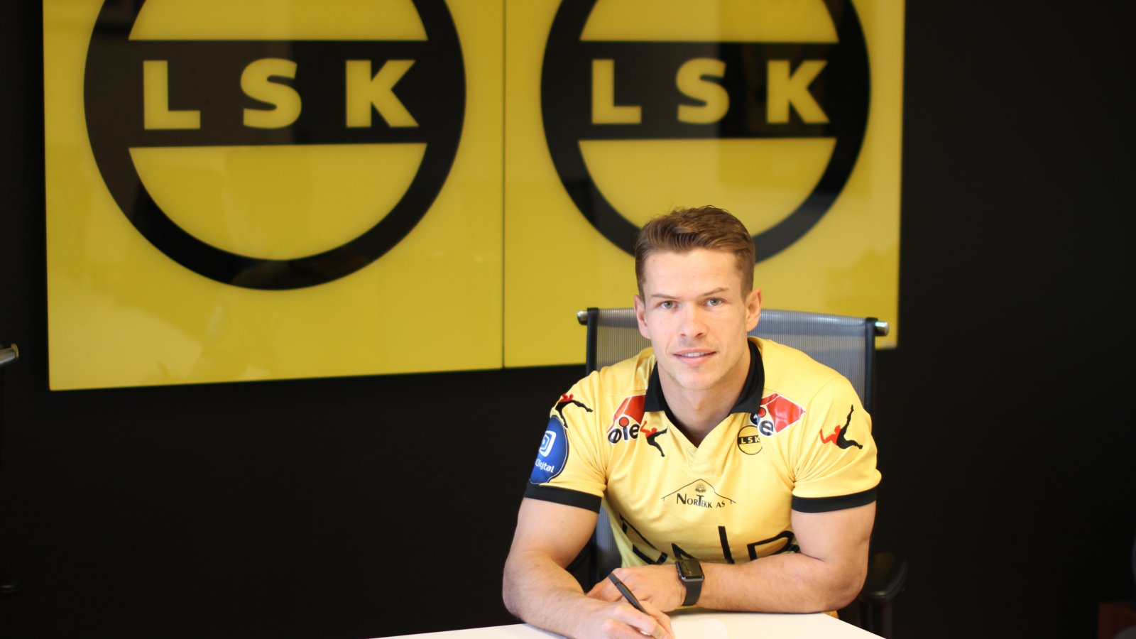 Bajram Ajeti signerte en ett års kontrakt med Lillestrøm Sportsklubb