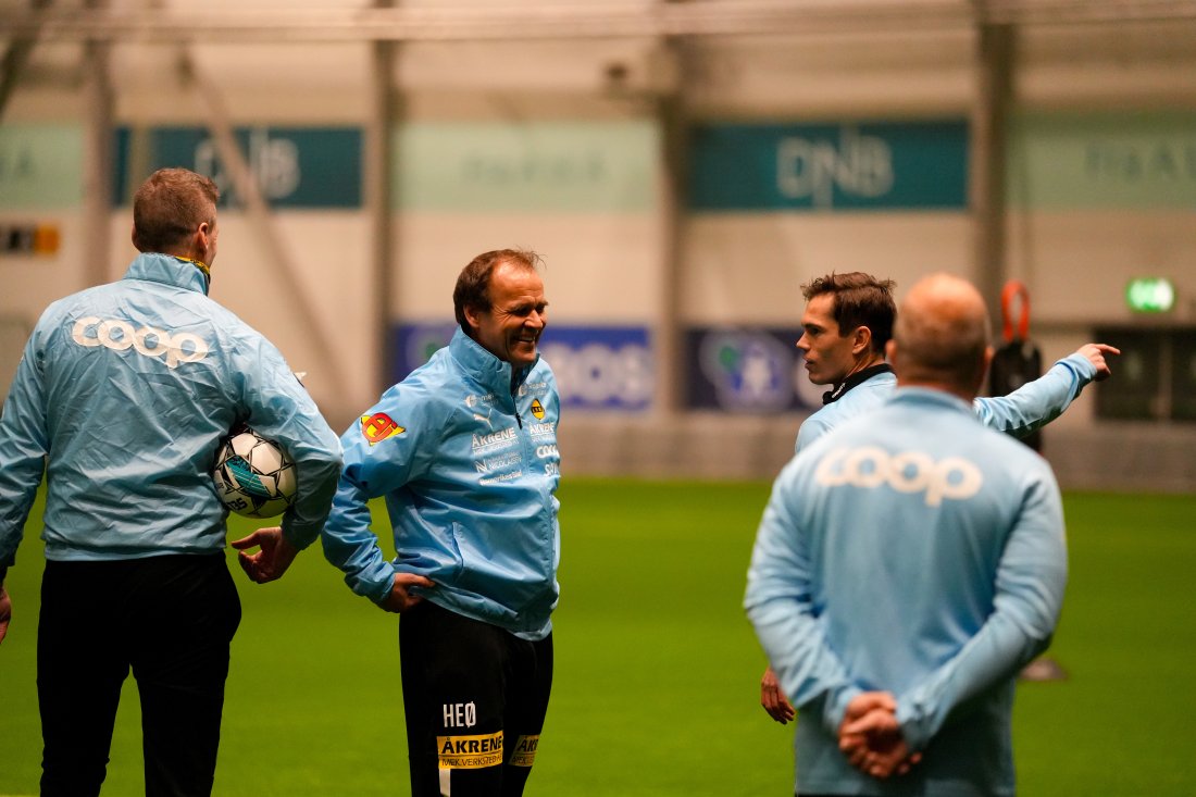 GOD STEMNING: Da Hans Erik Ødegaard og Eirik Mæland tok over LSK var de opptatt av å få humøret tilbake i gruppa raskt.
