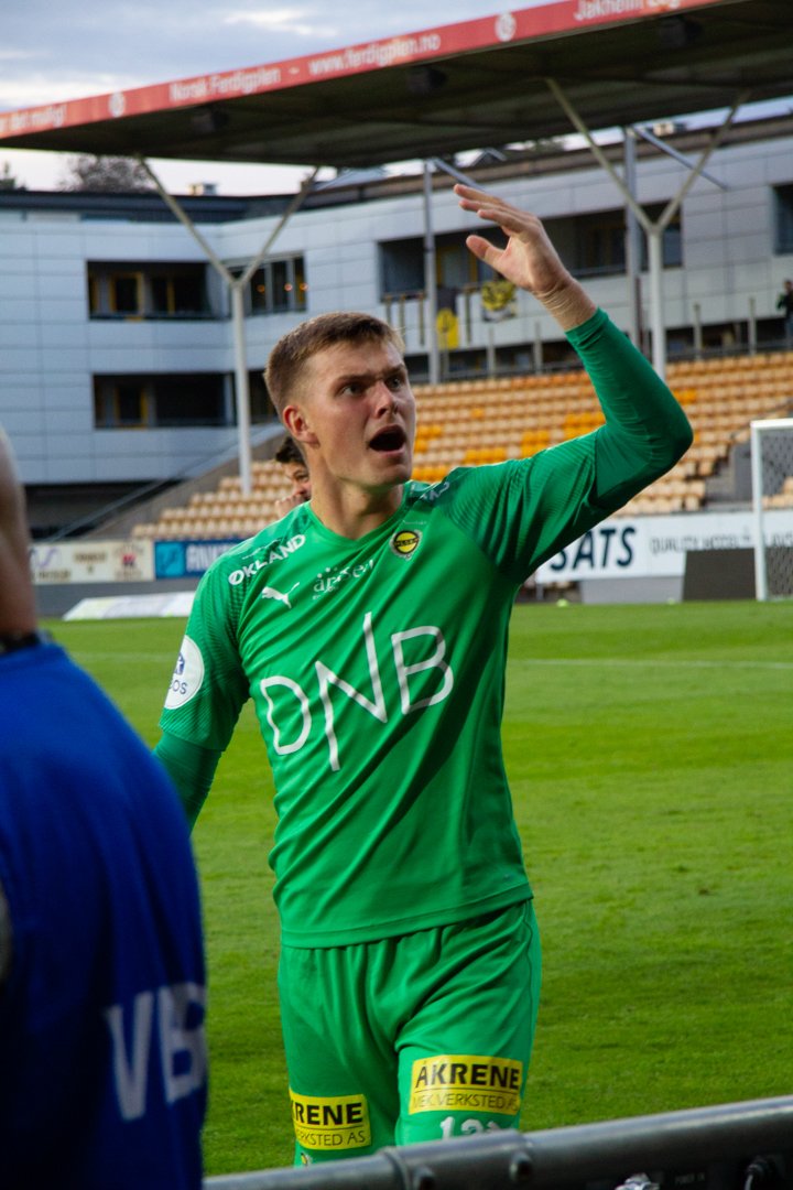 Mads Hedenstad Christiansen er bare 19 år og er navnet på alle fansens lepper. Nå er LSK-supporteren i ferd med å bli en publikumsfavoritt.<br />Foto: Fredrik Tyskeberg