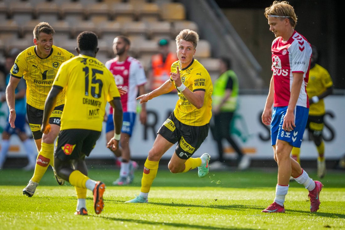 HOLDT HODET KALDT: Markus Karlsbakk gjorde ingen feil da han banket inn 1-0 noen minutter ut i andreomgang.