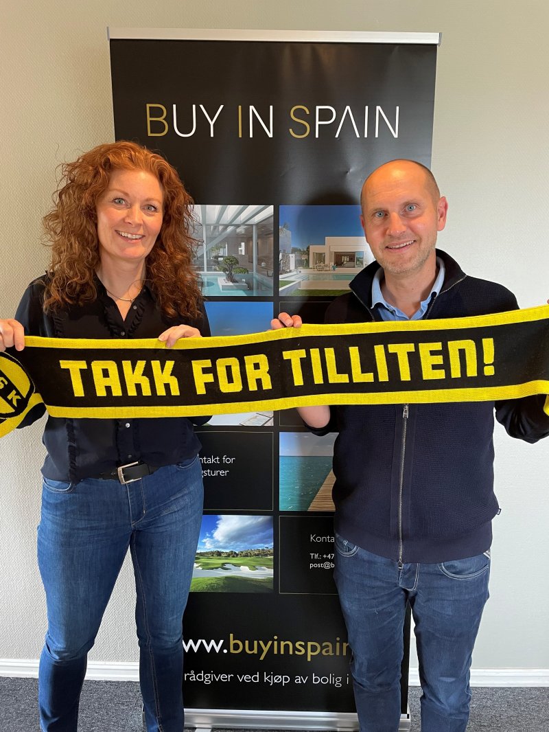NY PARTNER: Elisabeth Thorsvik og Håkon Solheim i Buy In Spain gleder seg til å bli bedre kjent med Fuglafamilien.