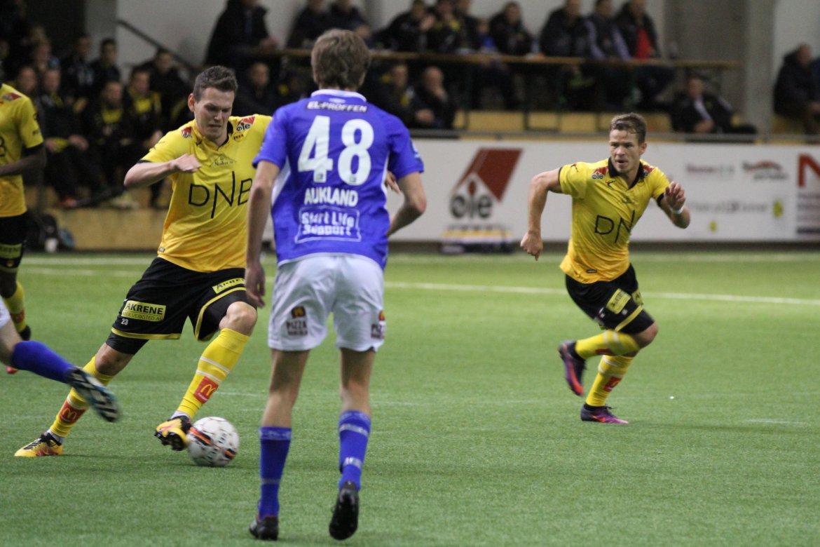 Tomas Malec og Bajram Ajeti mot Start