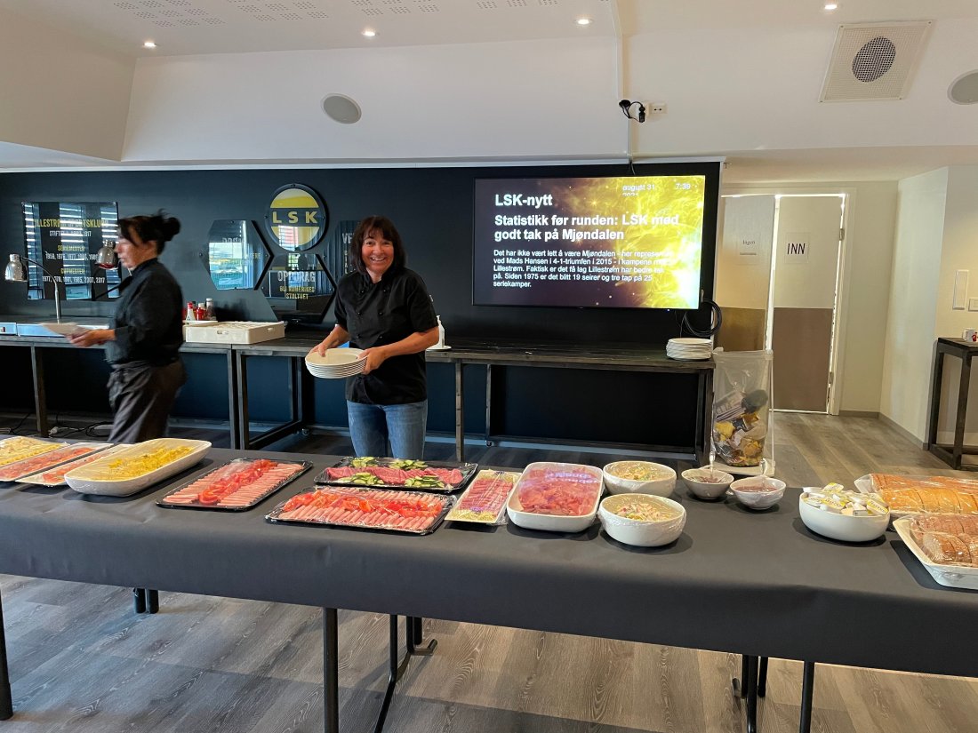 FULL KONTROLL! Marianne Nysæter og Mtapas vartet opp med en nydelig frokost for LSKs partnere.