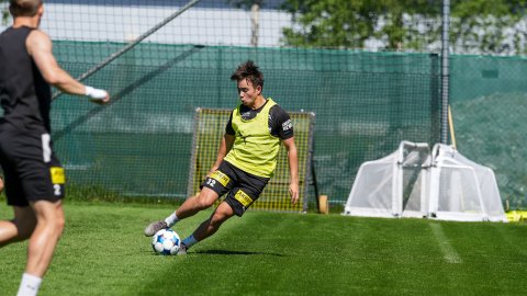 Storseier for LSK 2: Woxen med hattrick