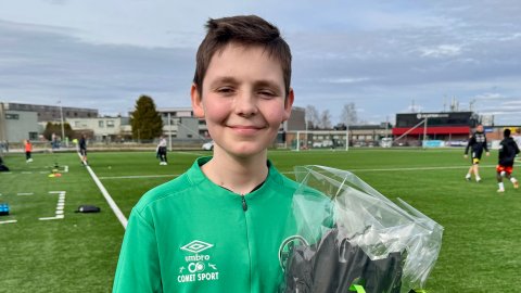 Lukas ble hyllet av hele stadion: – Skikkelig fint at folk bryr seg